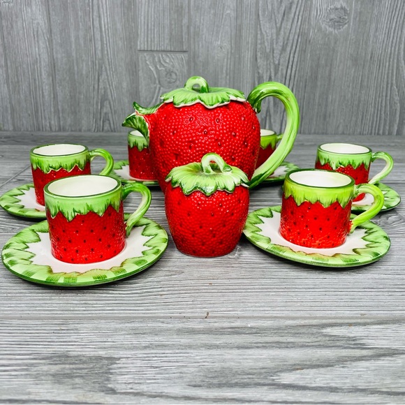 Gift Ideas Creation Strawberry Espresso coffee Tea Set 14 cups saucers pot sugar - Picture 12 of 16